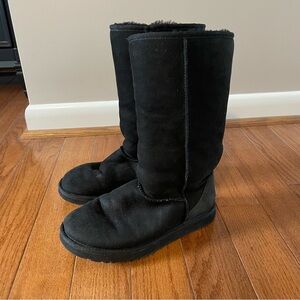 Classic Tall UGGS